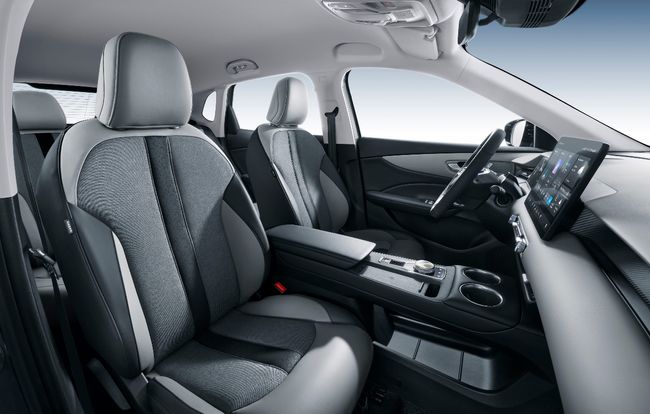 MG S5 BEV 64KWH LUXURY 231 5P