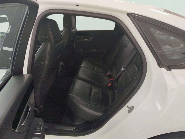 Jaguar XF 2.0D R-Sport Auto 4WD 132 kW (180 CV)