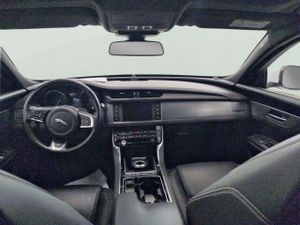 Jaguar XF 2.0D R-Sport Auto 4WD 132 kW (180 CV)  - Foto 8