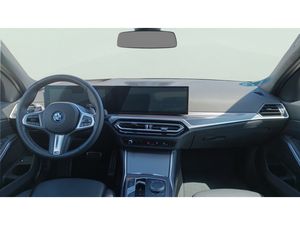 BMW Serie 3 330e 215 kW (292 CV)  - Foto 8