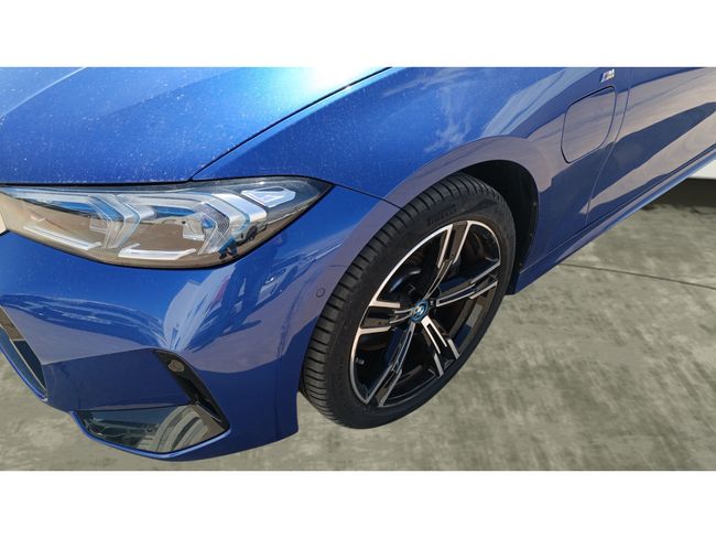 BMW Serie 3 330e 215 kW (292 CV)