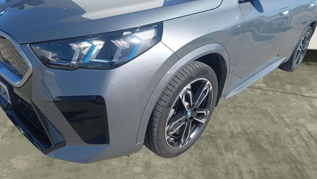 BMW iX2 eDrive20 150 kW (204 CV)