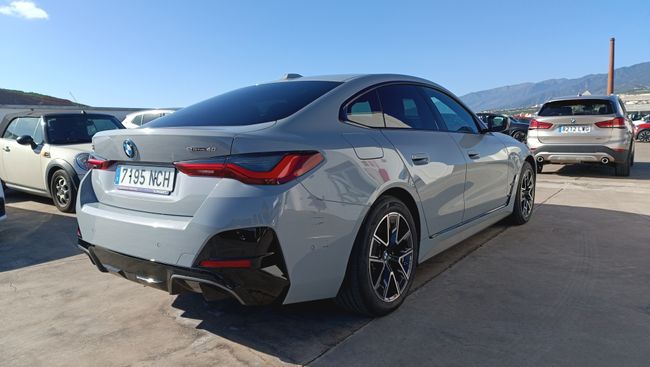 BMW i4 eDrive40 250 kW (340 CV)