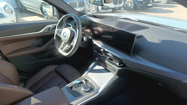 BMW i4 eDrive40 250 kW (340 CV)
