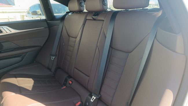 BMW i4 eDrive40 250 kW (340 CV)