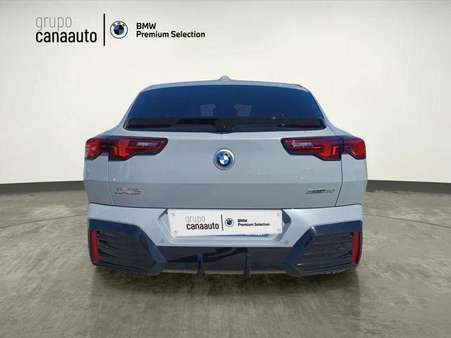 BMW iX2 eDrive20 150 kW (204 CV)