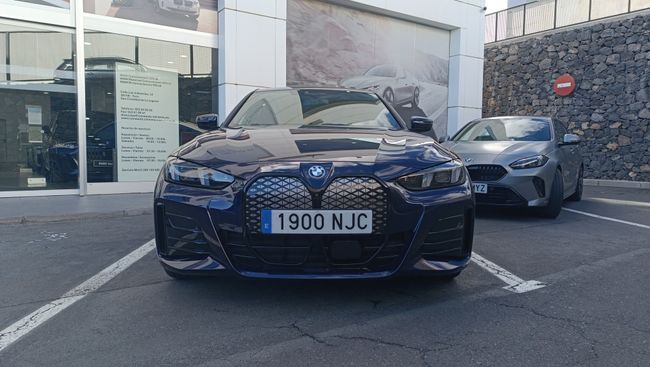 BMW i4 eDrive40 250 kW (340 CV)