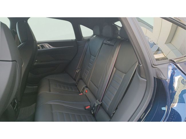 BMW i4 eDrive40 250 kW (340 CV)