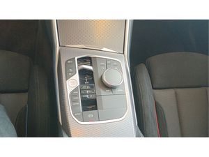 BMW Serie 3 330e xDrive Touring 215 kW (292 CV)  - Foto 14