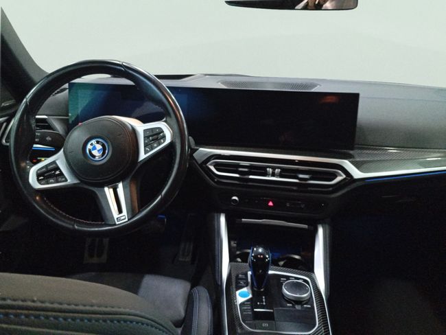 BMW i4 M50 400 kW (544 CV)