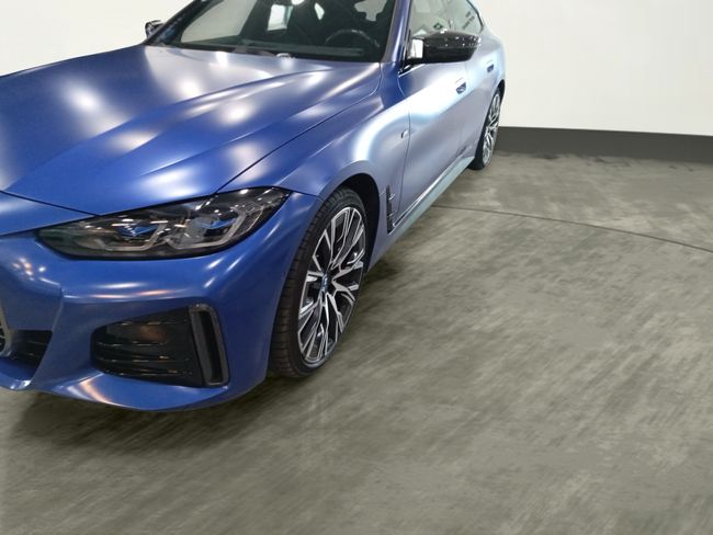 BMW i4 M50 400 kW (544 CV)