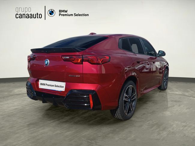 BMW iX2 eDrive20 150 kW (204 CV)