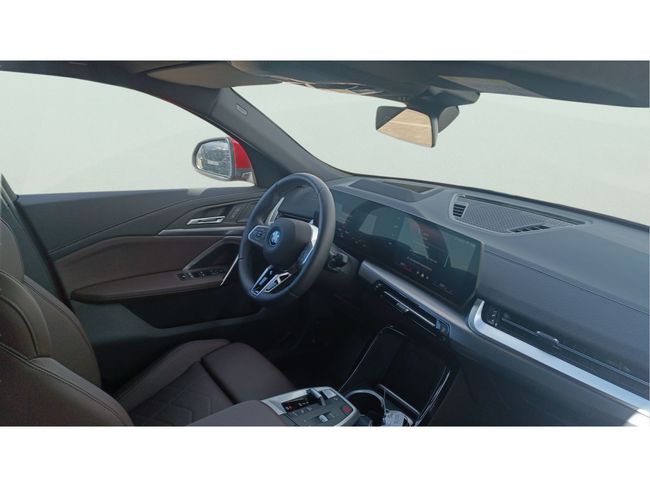 BMW iX2 eDrive20 150 kW (204 CV)