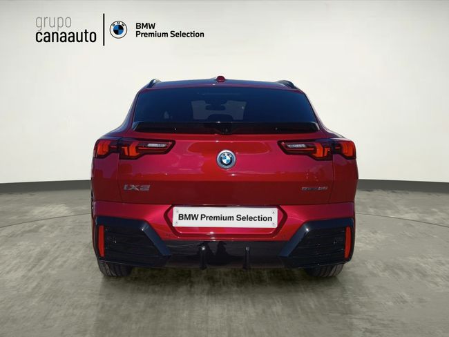 BMW iX2 eDrive20 150 kW (204 CV)
