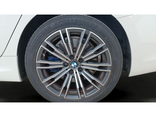 BMW Serie 3 330e 215 kW (292 CV)