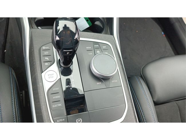BMW Serie 3 330e 215 kW (292 CV)