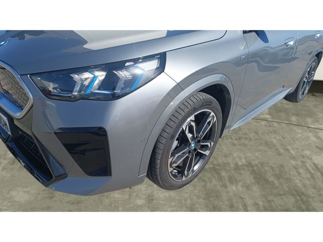 BMW iX2 eDrive20 150 kW (204 CV)