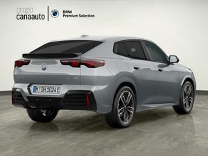 BMW iX2 eDrive20 150 kW (204 CV)  - Foto 12