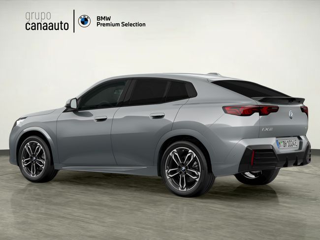 BMW iX2 eDrive20 150 kW (204 CV)