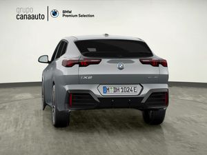 BMW iX2 eDrive20 150 kW (204 CV)  - Foto 13