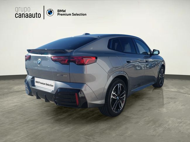 BMW iX2 eDrive20 150 kW (204 CV)