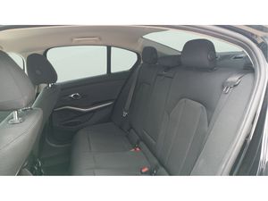 BMW Serie 3 320e 150 kW (204 CV)  - Foto 10