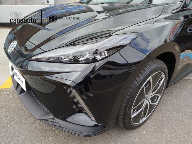 MG MG4 BEV 64KWH LUXURY 204 5P
