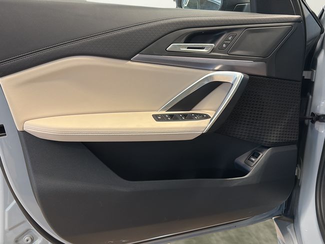 BMW iX2 eDrive20 150 kW (204 CV)