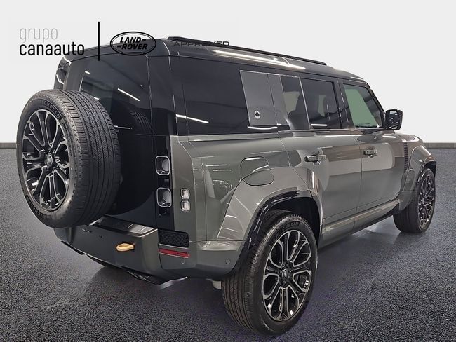 Land-Rover Defender 3.0 D250 MHEV X-DYNAMIC SE 110 AUTO 4 249 5P