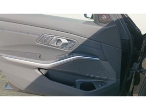 BMW Serie 3 320d 140 kW (190 CV)  - Foto 22