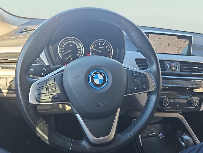 BMW X2 xDrive25e 162 kW (220 CV)