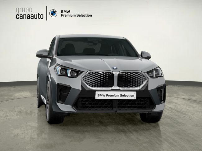BMW iX2 eDrive20 150 kW (204 CV)