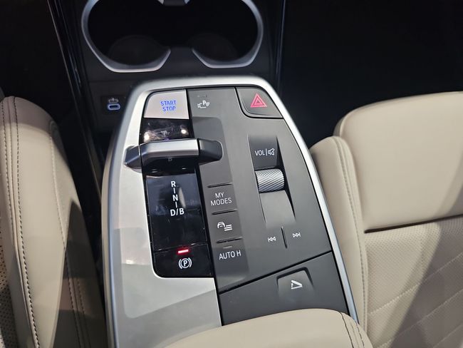 BMW iX2 eDrive20 150 kW (204 CV)