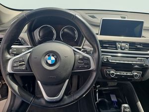 BMW X1 sDrive18i 103 kW (140 CV)  - Foto 17