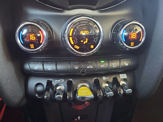 MINI Cooper SE 135 kW (184 CV)