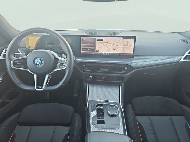 BMW Serie 3 330e xDrive Touring 215 kW (292 CV)