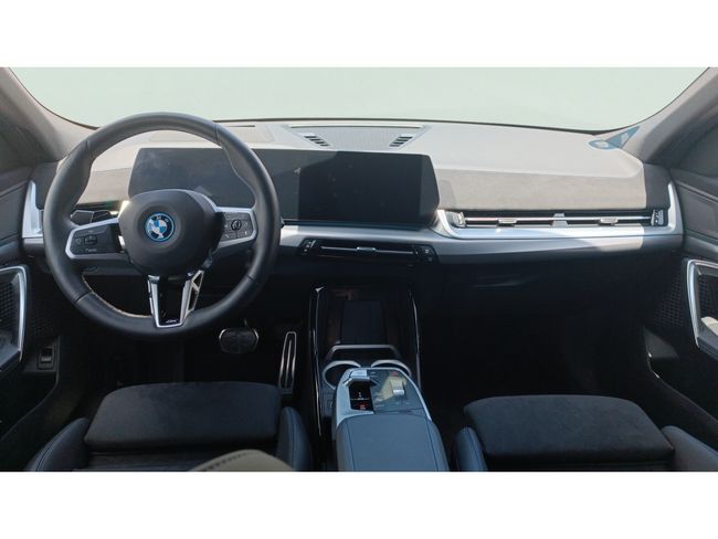 BMW iX2 eDrive20 150 kW (204 CV)