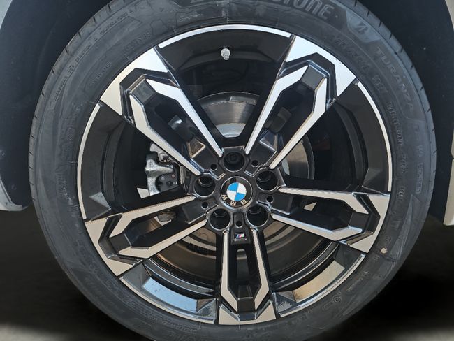 BMW iX2 eDrive20 150 kW (204 CV)