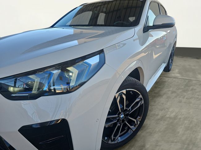 BMW iX2 eDrive20 150 kW (204 CV)