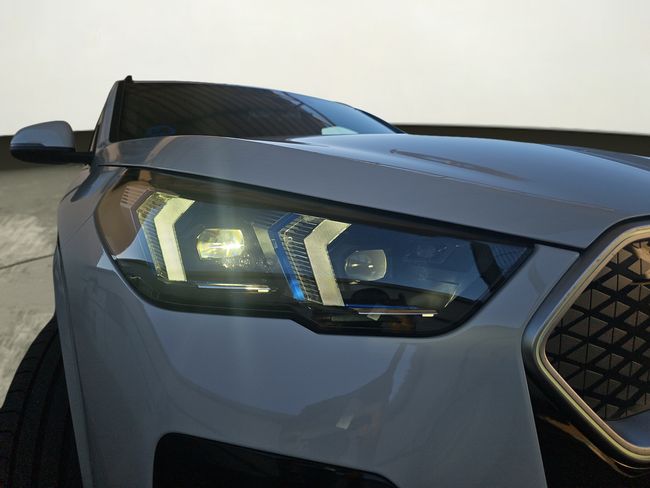 BMW iX2 eDrive20 150 kW (204 CV)
