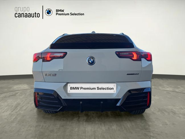 BMW iX2 eDrive20 150 kW (204 CV)