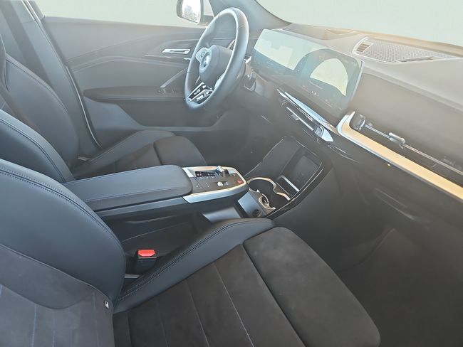 BMW iX2 eDrive20 150 kW (204 CV)