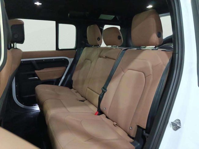 Land-Rover Defender 2.0 300E 110 PHEV X-DYNAMIC SE AUTO 4WD 300 5P