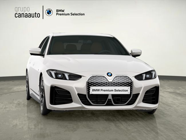 BMW i4 eDrive40 250 kW (340 CV)