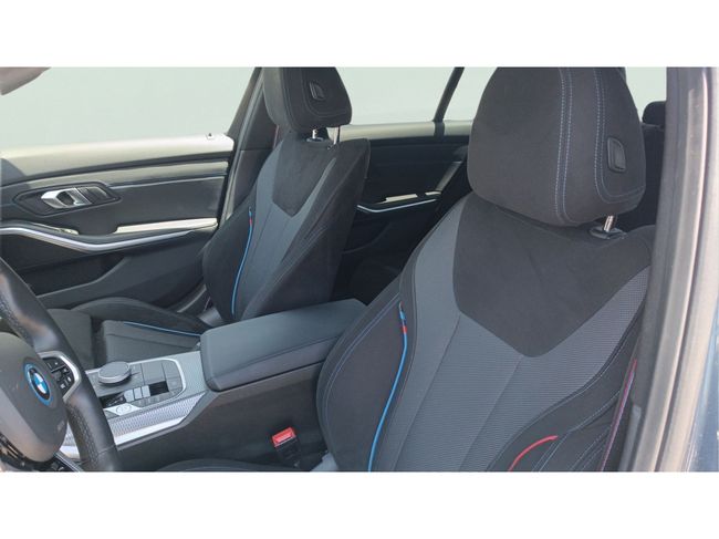 BMW Serie 3 330e 215 kW (292 CV)
