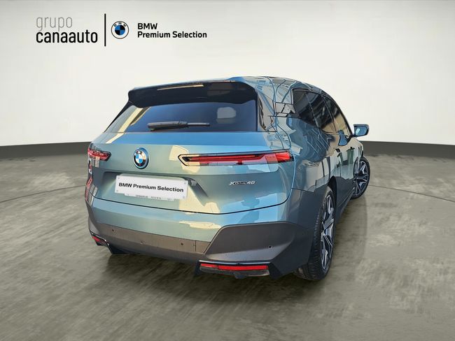 BMW iX xDrive40 240 kW (326 CV)