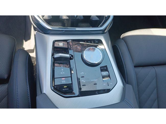 BMW X3 xDrive30e 220 kW (299 CV)