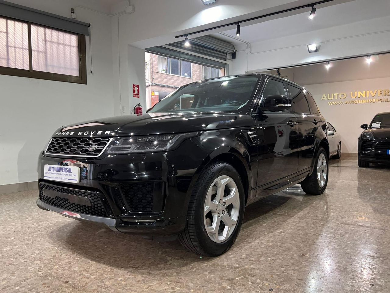 Land-Rover Range Rover Sport 3.0 SDV6 183kW 249CV HSE Dynamic 5p.   - Foto 1