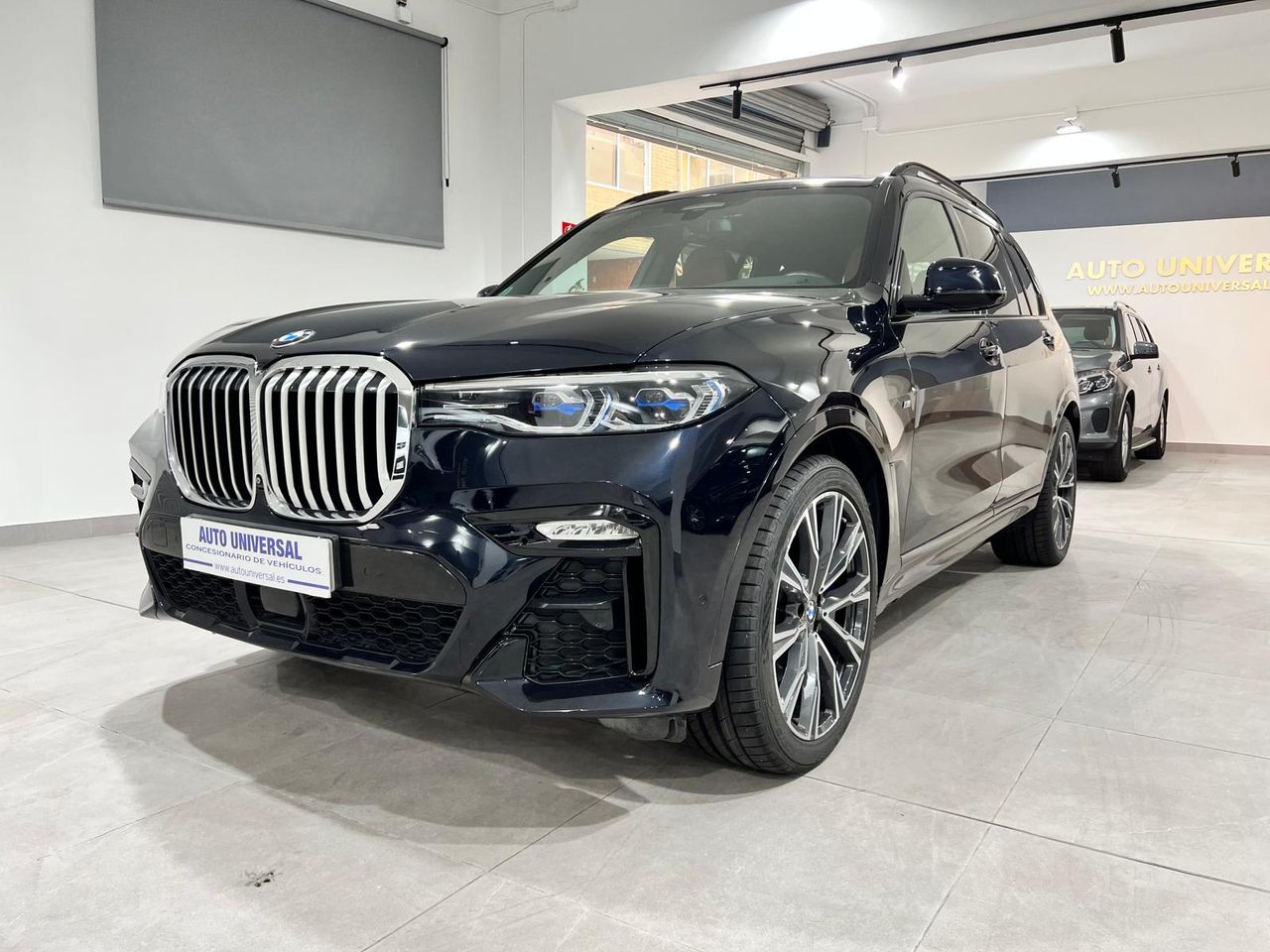 BMW X7 xDrive30d Pack M   - Foto 1