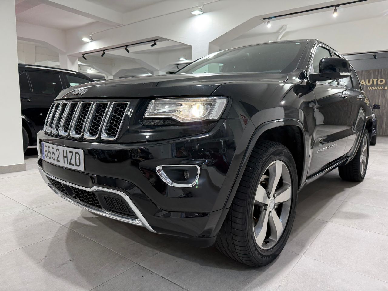 Jeep Grand Cherokee 3.0 CRD OVERLAND AUTO AWD  - Foto 1